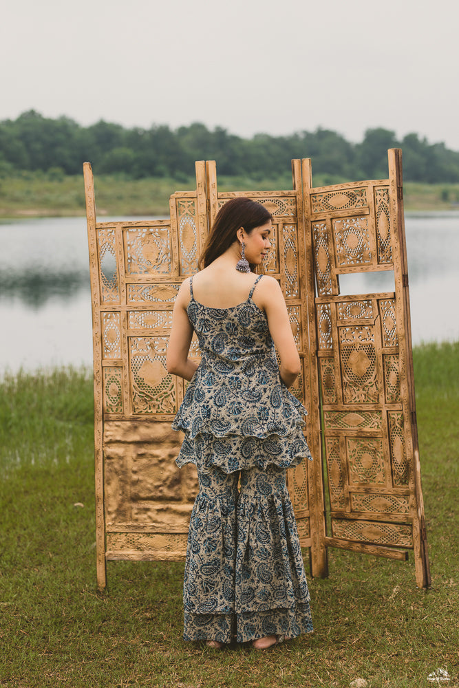 Nazm' Kurta & Sharara With Dupatta As Seen on Komal Pandey