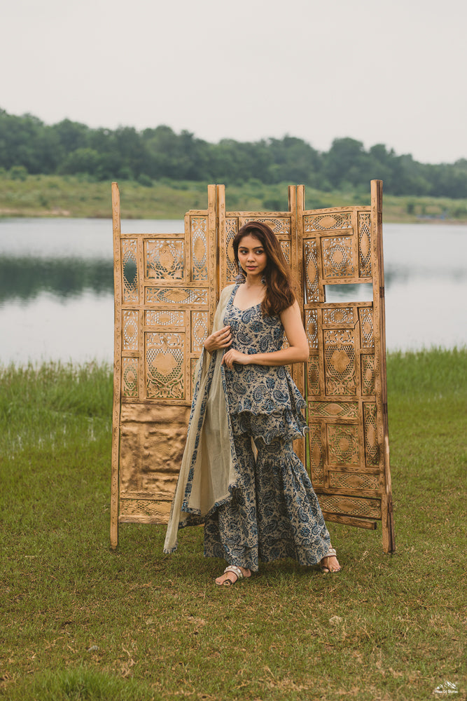Nazm' Kurta & Sharara With Dupatta As Seen on Komal Pandey