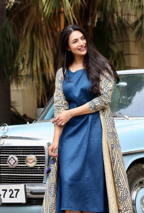 ‘Gustakh Dil’ Kurta With Shrug | Rescue