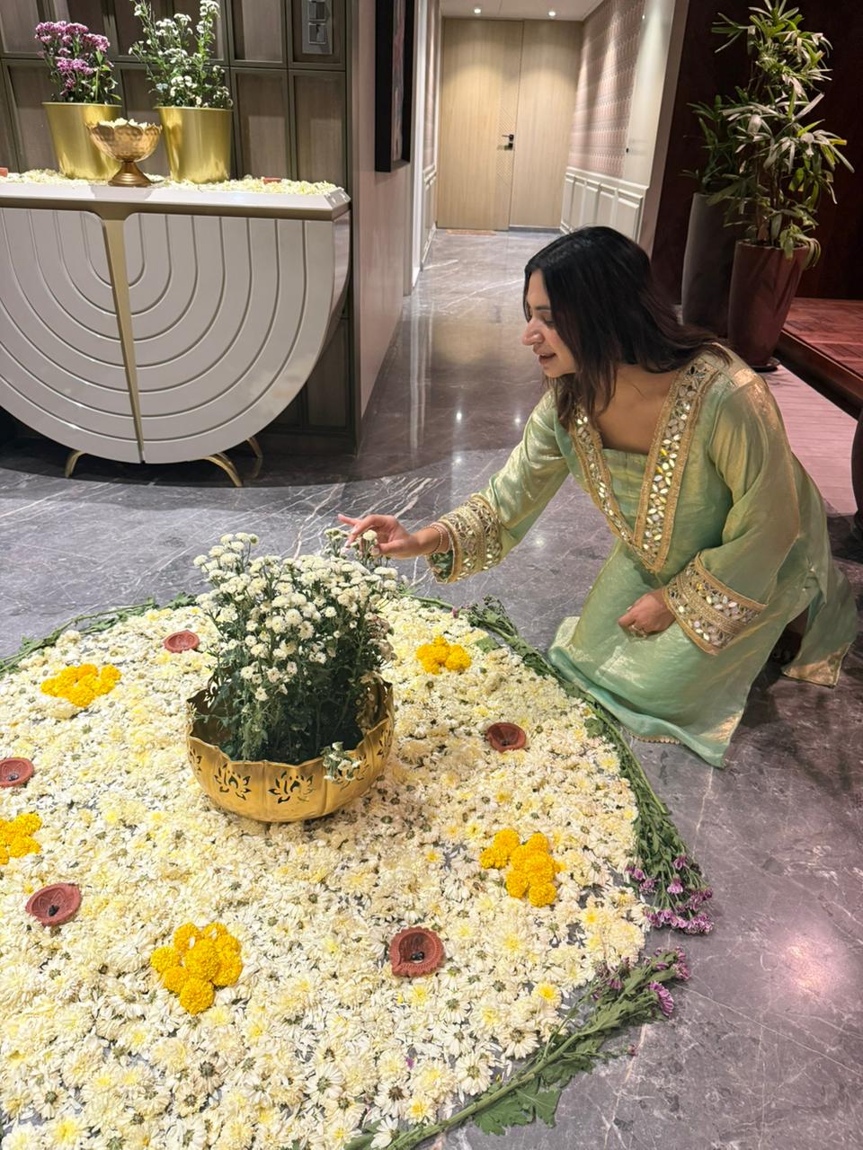 Meher Tissue Kurta With Silk Pants