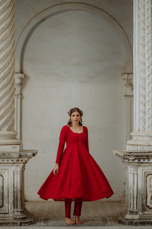 Laal Ishq' Lucknowi Anarkali Set With Mirror Dupatta